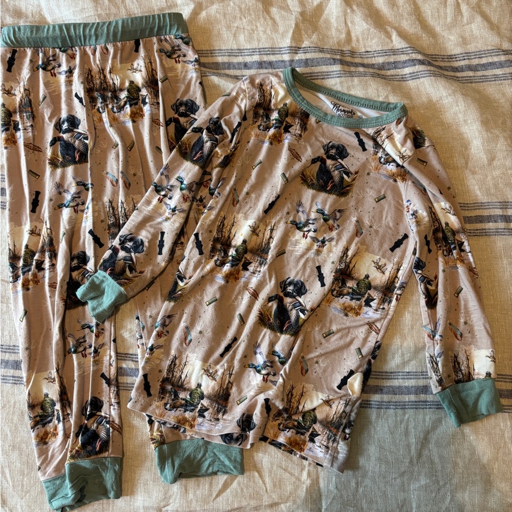 Children's black lab duck hunting Pajama Set